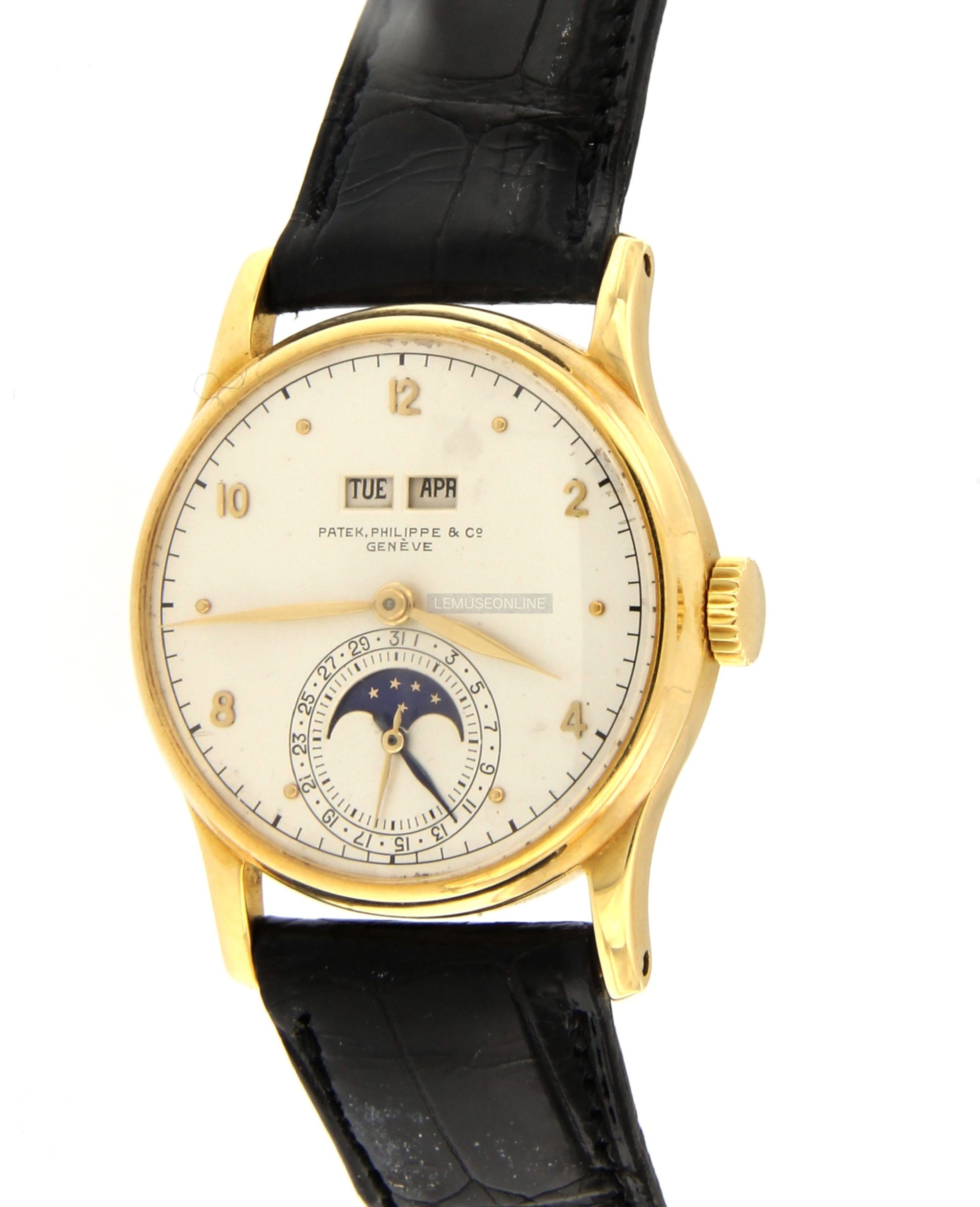 Patek Philippe Perpetual Calendar ref. 1526 www.lemuseonline